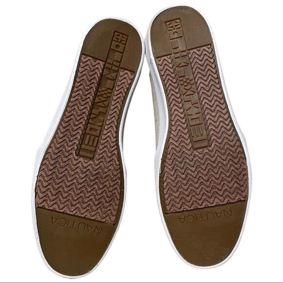 NWOB- NAUTICA- canvas slip on shoes, tan linen like fabric - Picture 9 of 10